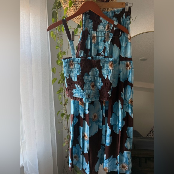 Floral Blue and Brown Skirt Set - Picture 3 of 12
